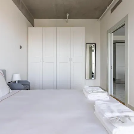 Apartment Gorgeous Modern 1bd Terrace Condopoolviews! #233 Istanbul