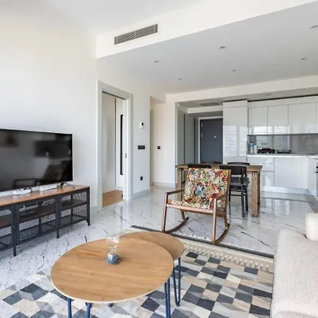 Gorgeous Modern 1bd Terrace Condopoolviews! #233 Apartment Istanbul