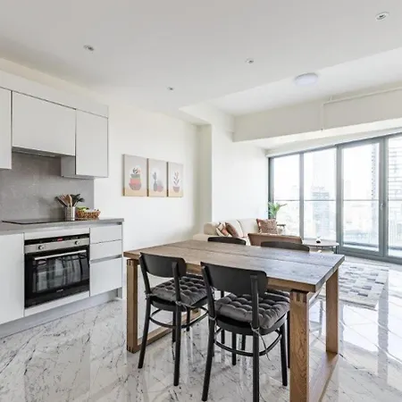 Gorgeous Modern 1bd Terrace Condopoolviews! #233 Apartment