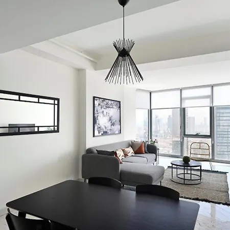 Beautiful Modern 1bd Views W Poolgym! #223 Holiday home Istanbul