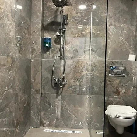 Hotel apartamentowy Comelivego Cihangir 22