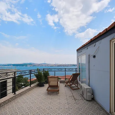 Apartamento Modern Duplex Bosphorus View With Teracce Estambul