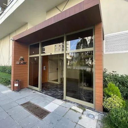 Apartamento Pool 24-7 Security Within The Complex
