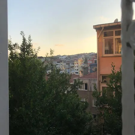 Da Taksim Yakin Osmanbey E Yakin Appartement