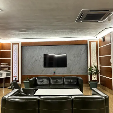 Gold מלון 3*