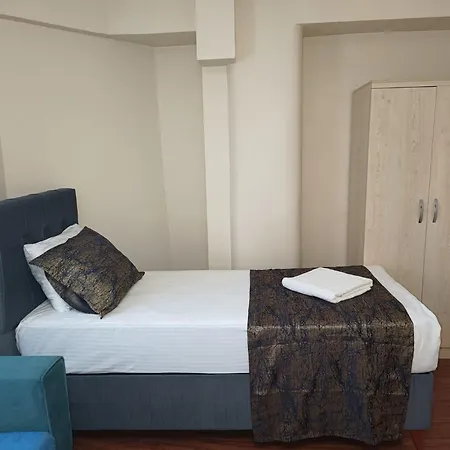 White Crown Ve Yaşam Merkezi * İstanbul