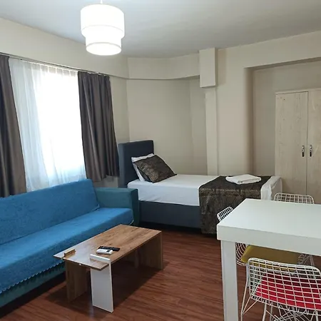 White Crown Ve Yaşam Merkezi Apart Otel