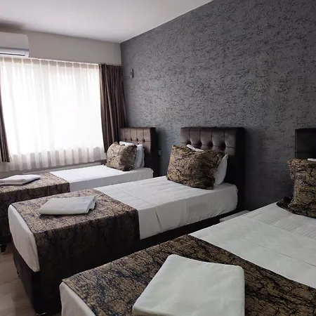 White Crown Ve Yaşam Merkezi Apart Otel İstanbul