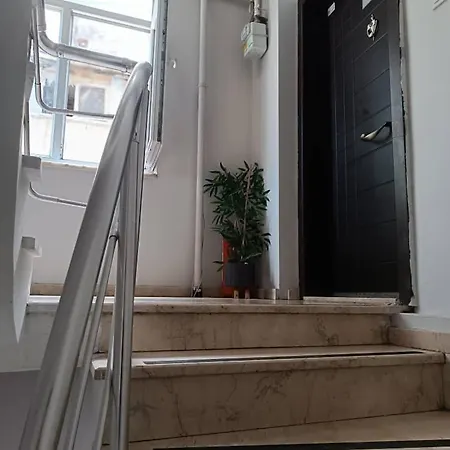 Taksim Dora * Provincia di Istanbul