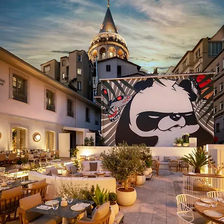 Hotel Ecole St. Pierre 4*