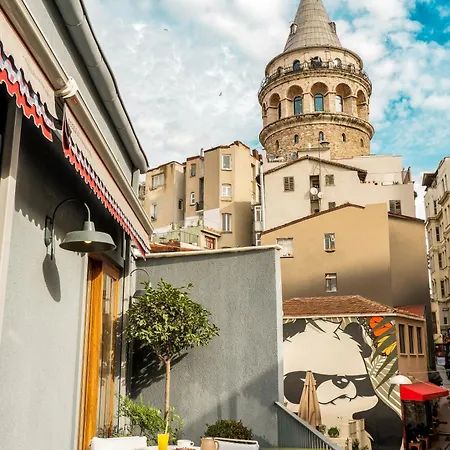 Hotel Ecole St. Pierre Istanbul