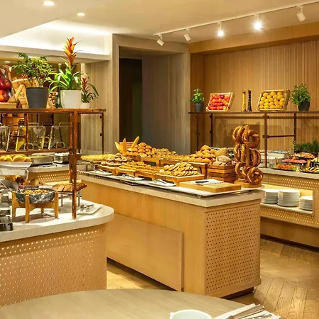 Moevenpick Bosphorus 5*