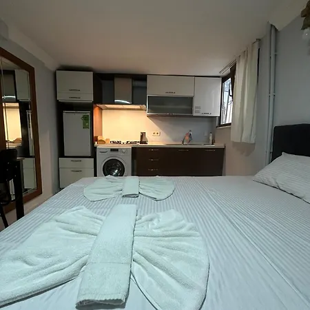 Awwa Apartman *