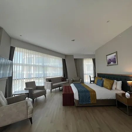 Cher & Taksim Hotel
