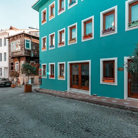 Seven Hills Palace & Hotel