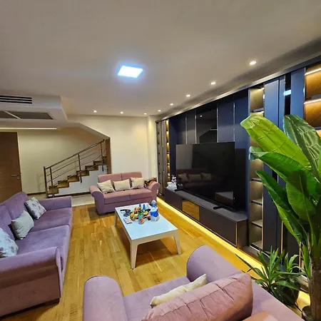 Taksim Perfect Residence, 3 Bedrooms, 140 M2, Pool Gym Sauna Access Apartment *