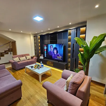 Taksim Perfect Residence, 3 Bedrooms, 140 M2, Pool Gym Sauna Access Apartment