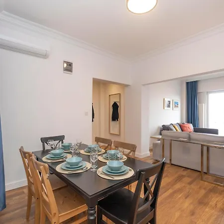 Apartament Trendy Waterfront With A Striking View *
