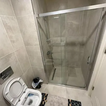 33 Floor Cozy 2 Bedroom With Balcony Gym Pool Apartment Istanbul