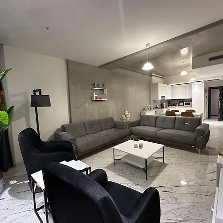 Apartment Luxury With Gym And Pool Floor40