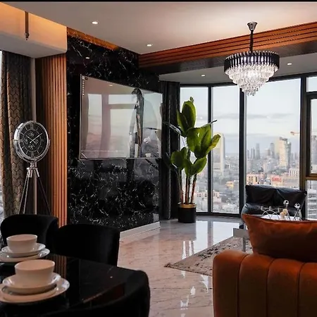 Apartamento Lavish 40 Floor Skyviwe Ist