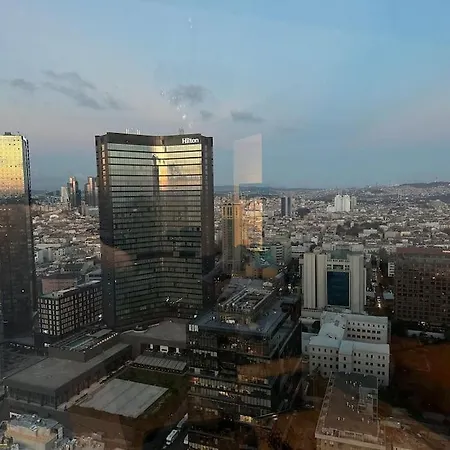 Lavish 40 Floor Skyviwe Ist Apartamento *