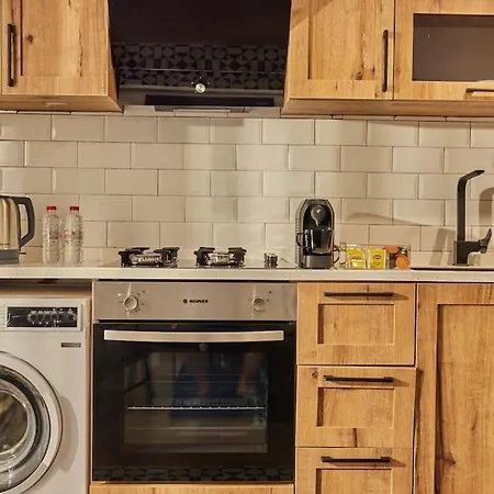 Apartamento Hidden Gem 2 Min To Metro - Baysungur D1 *