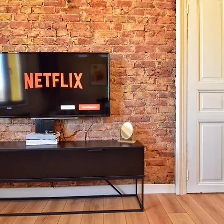 Cozy Renovated 3br Near Taksim- Santur D10 * Istanbul