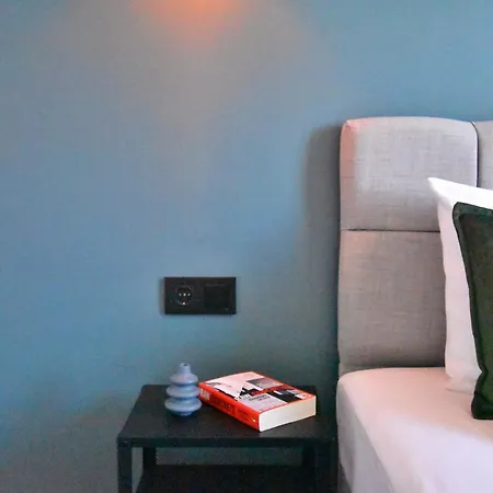 Cozy Renovated 3br Near Taksim- Santur D10 Apartment