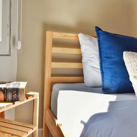 Cozy Renovated 3br Near Taksim- Santur D10