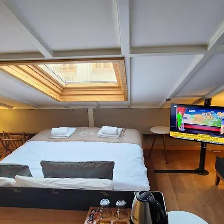 Hotel Aleksandr Pera 3*
