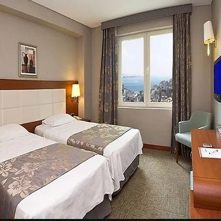 Innpera Hotel