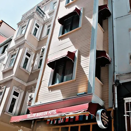 Aparthotel Yellow Mansion *