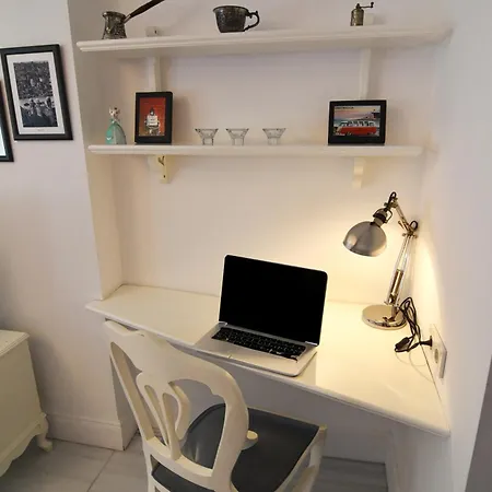 Cozy 1-bdr In Cihangir Neighborhood Apartment Istanbul