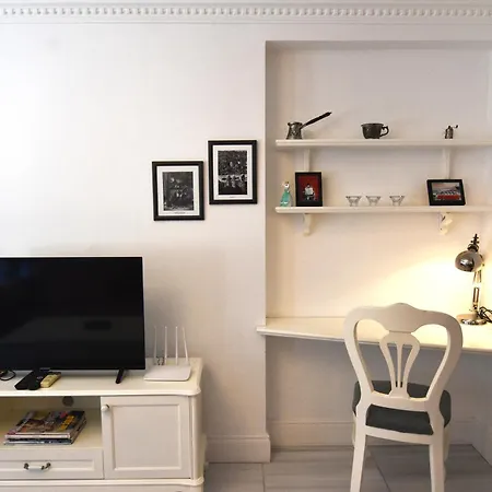 Cozy 1-bdr In Cihangir Neighborhood *