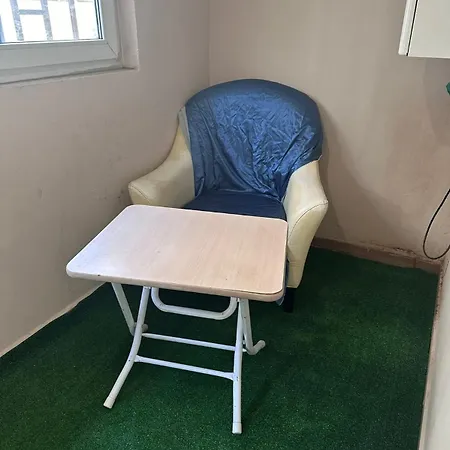 Zeki Bey Apartament *