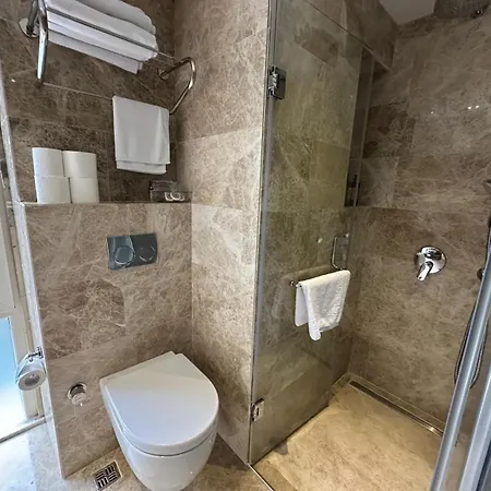Faros Old - Special Category Hotel