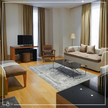 Hotel Misafir 8 4*