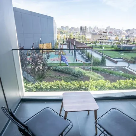 Stylish 1-bedroom Apt- Experience City's Pulse * Istanbul