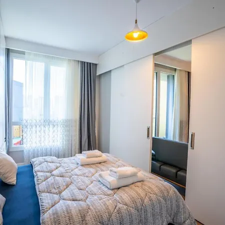 Stylish 1-bedroom Apt- Experience City's Pulse * Istanbul