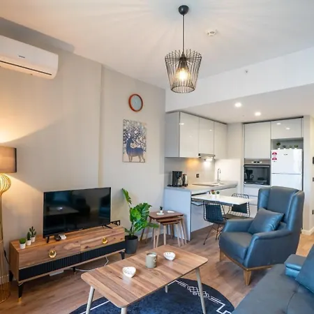 Apartment Stylish 1-bedroom Apt- Experience City's Pulse
