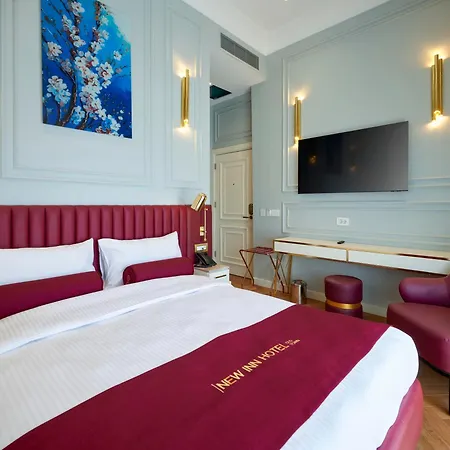 Hotel New Old Town