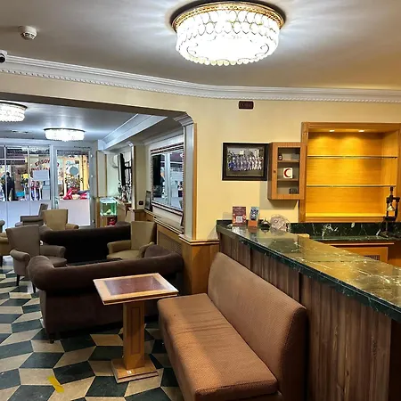 Golden Papirues Taksim Стамбул