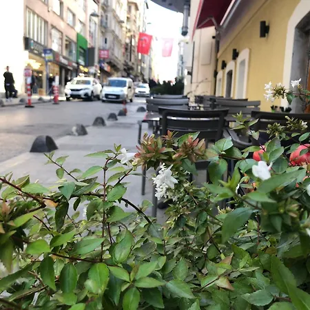 Galata By Rich Oda ve Kahvaltı