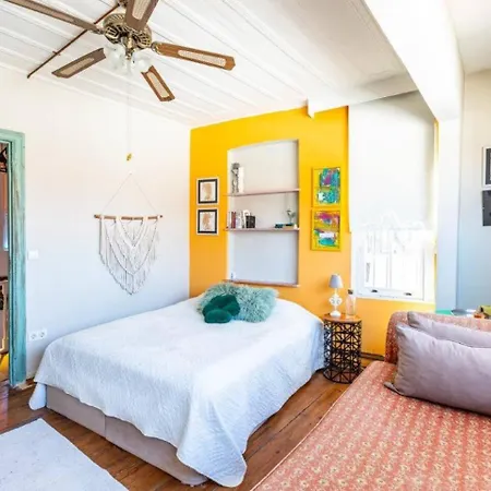 Дом отдыха Charming Bright Rustic 2bd2bath Balat Pad! #349 Стамбул