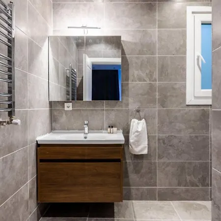 Bright Charming Modern 3bd2bath Balcony! #367 * Istanbul