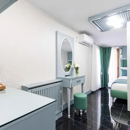 Santa Rio Gold Taxim Hotel