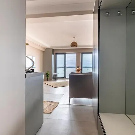 Appartement Modern Two-bedroom Flat With Stunning Bosphorus View