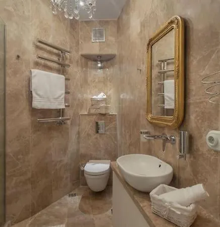 Doctors Spacious Place Apartment