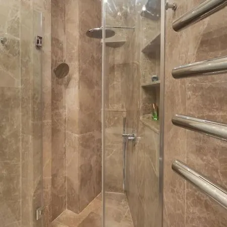 Doctors Spacious Place Apartment Istanbul